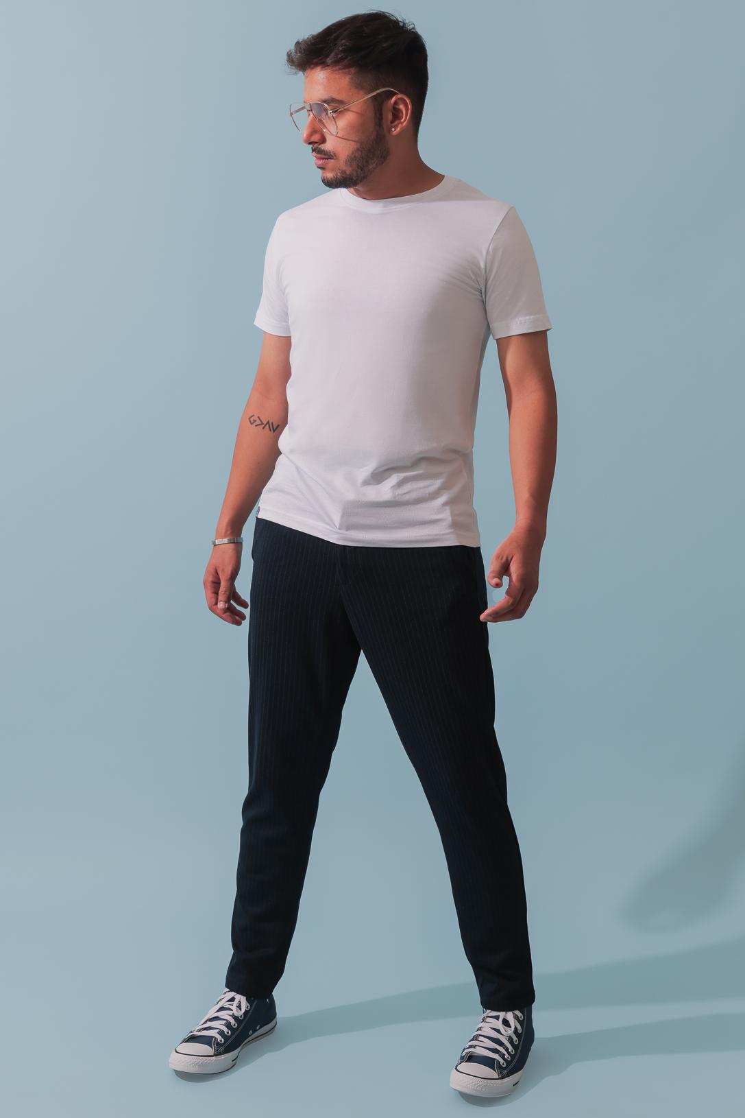 White Plain Solid T-shirt